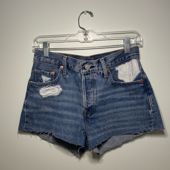 Levi's Blue Jean Shorts Distressed High-Waisted - Picture 1 of 2